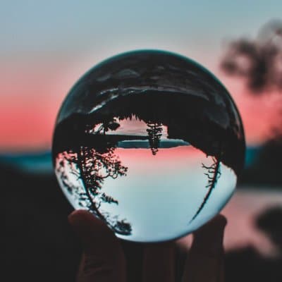 Mirror World plataforma generada por Realidad Aumentada