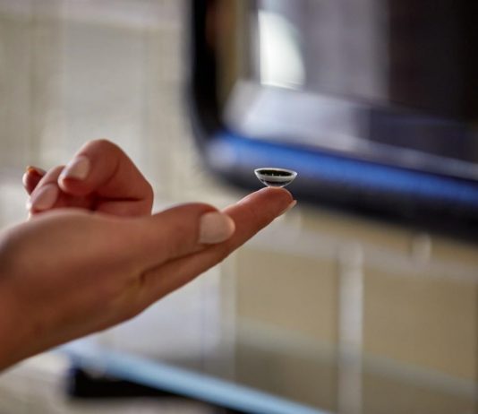 Lente de contacto Realidad Aumentada de Mojo Vision mojo lens augmented reality