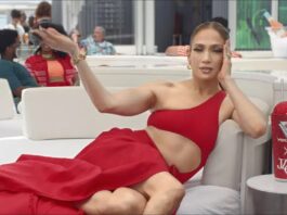 Jennifer Lopez con inteligencia artificial